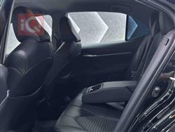 تۆیۆتا کامری